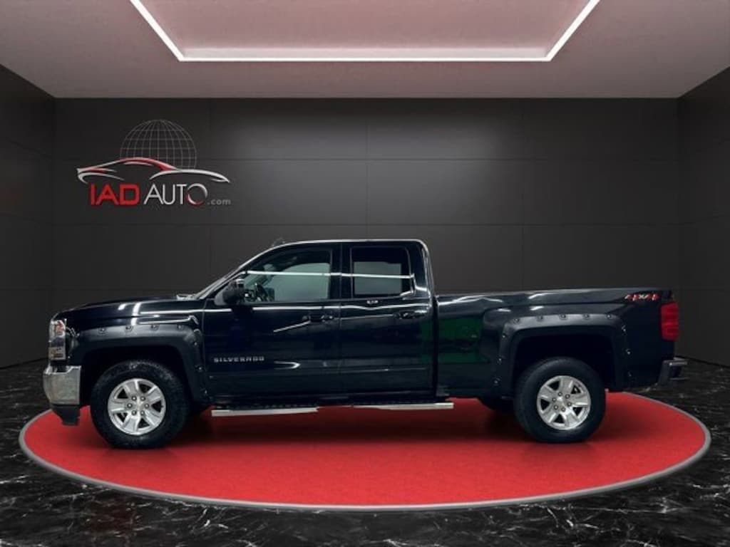 Used 2018 Chevrolet Silverado 1500 LT w/1LT Truck Double Cab