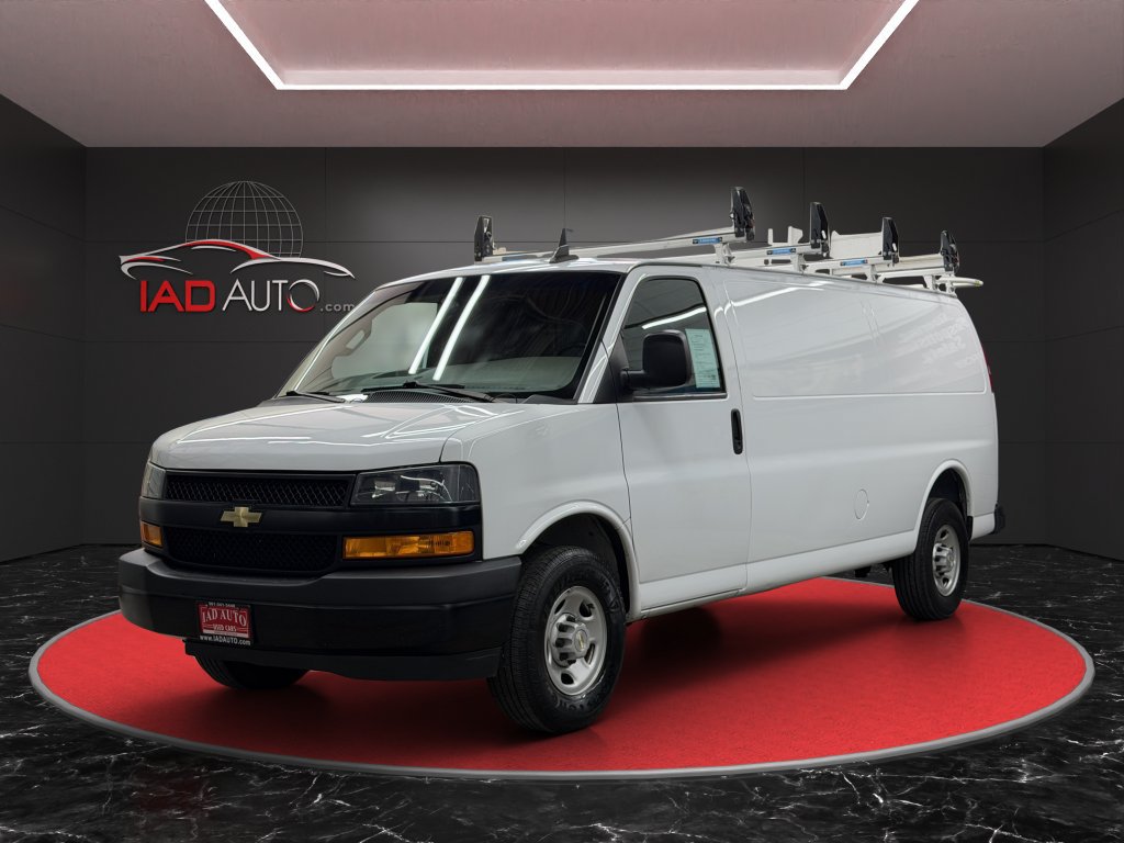 2022 Chevrolet Express 2500