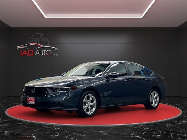 2023 Honda Accord LX's photo