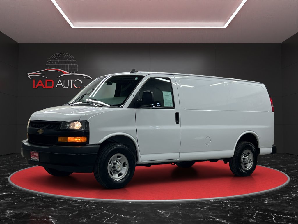 2022 Chevrolet Express 2500