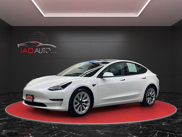 2022 Tesla Model 3 Base's photo