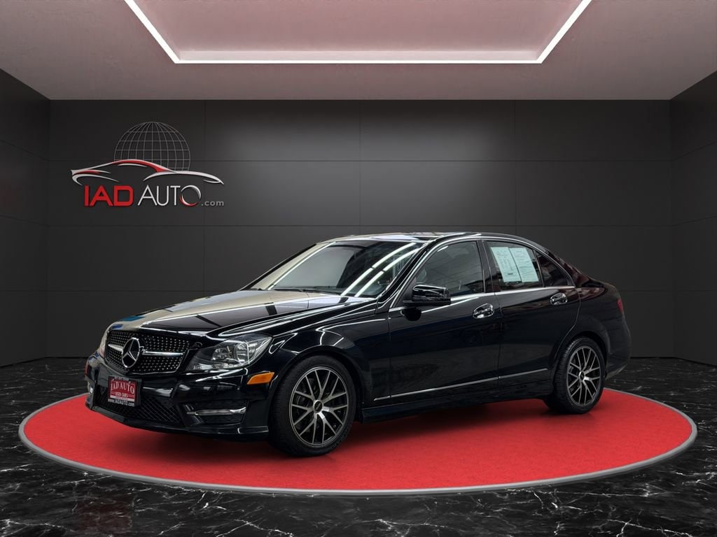 2013 Mercedes-Benz C-Class's photo