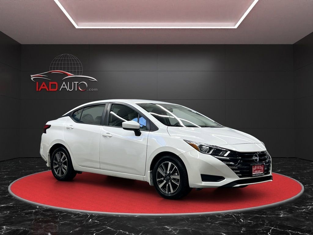 Used 2024 Nissan Versa 1.6 SV Sedan