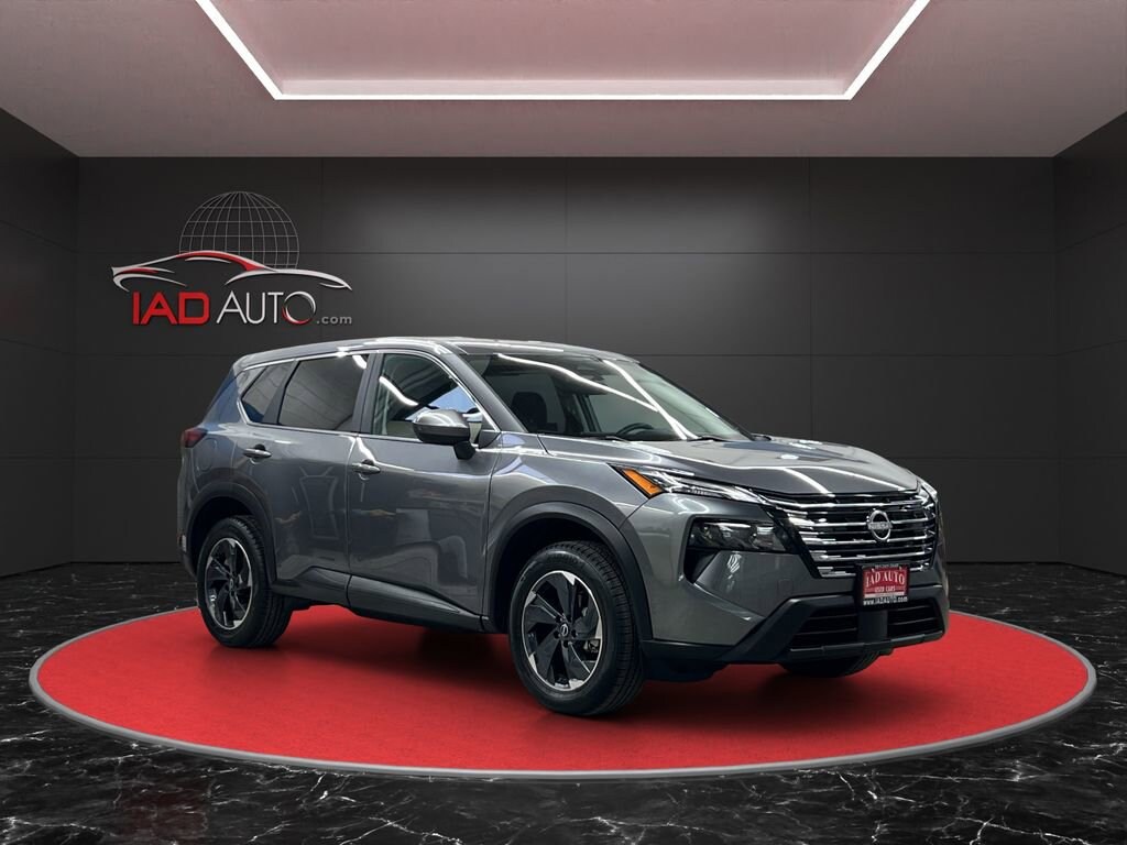 Used 2024 Nissan Rogue SV SUV