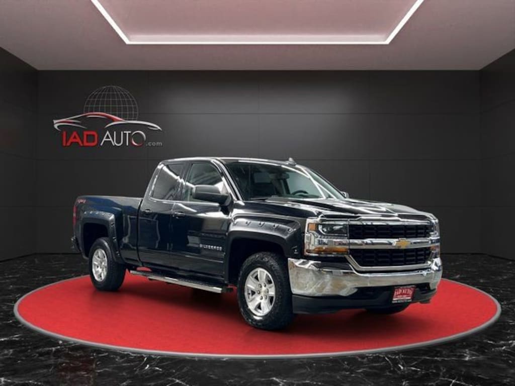 Used 2018 Chevrolet Silverado 1500 LT w/1LT Truck Double Cab