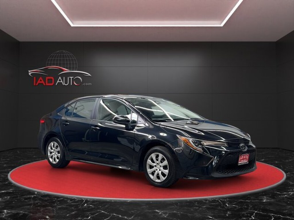 Used 2022 Toyota Corolla LE Sedan