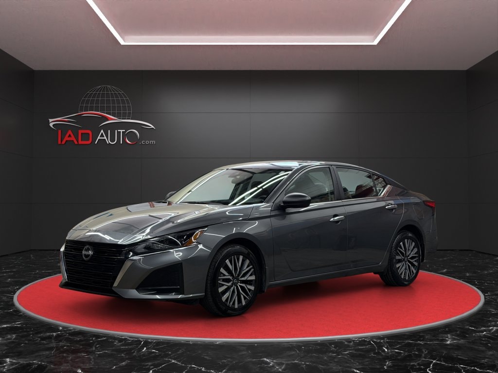 2025 Nissan Altima