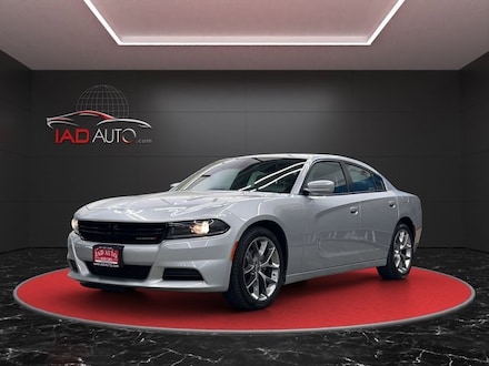 2022 Dodge Charger SXT Sedan