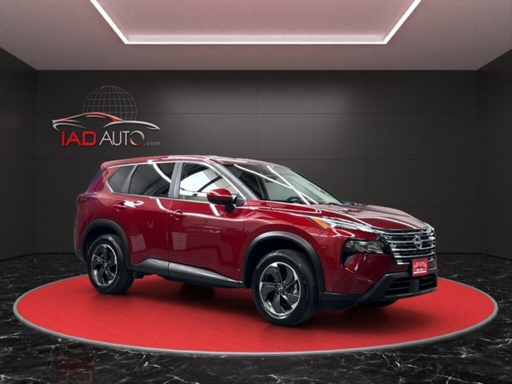 Used 2024 Nissan Rogue SV SUV