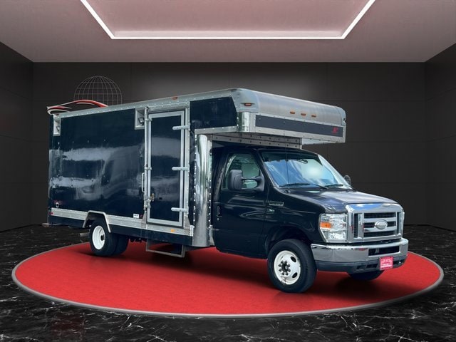 2014 Ford E-Series E-350 SD