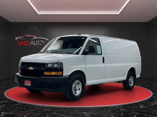 2020 Chevrolet Express Cargo Work Van's photo