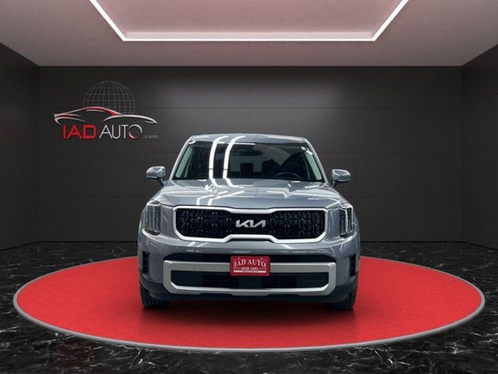 Used 2023 Kia Telluride LX SUV