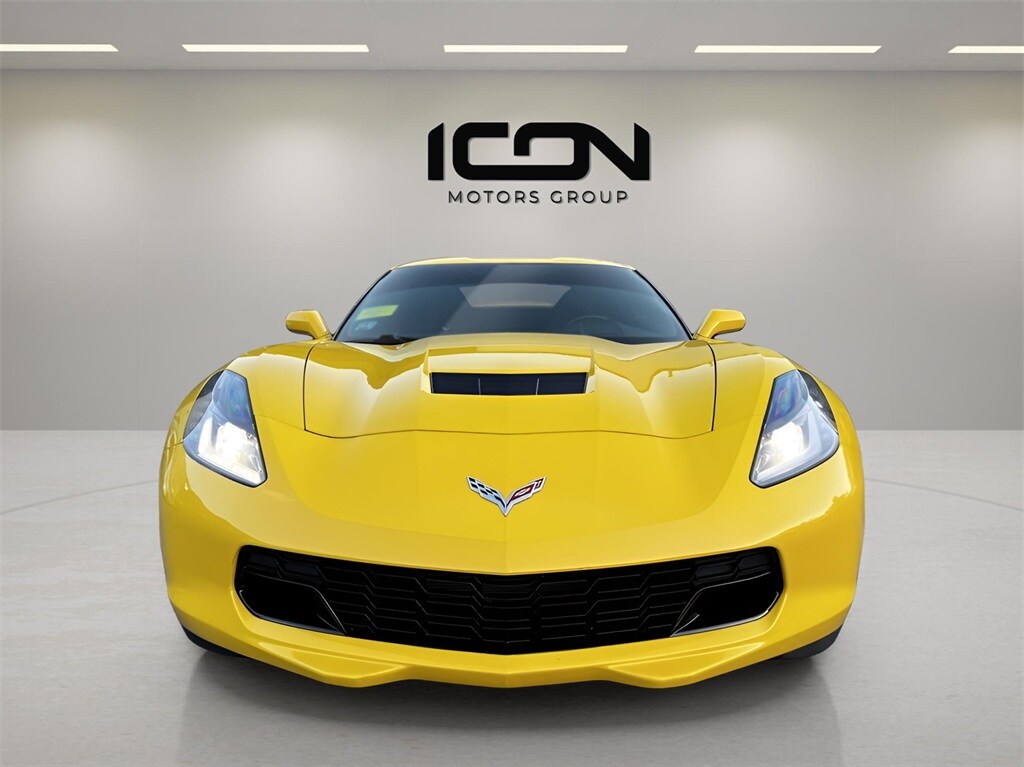 2015 Chevrolet Corvette Stingray 2LT Z51 photo 2