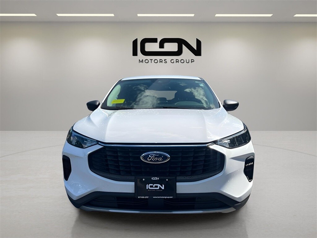 2023 Ford Escape Active photo 2