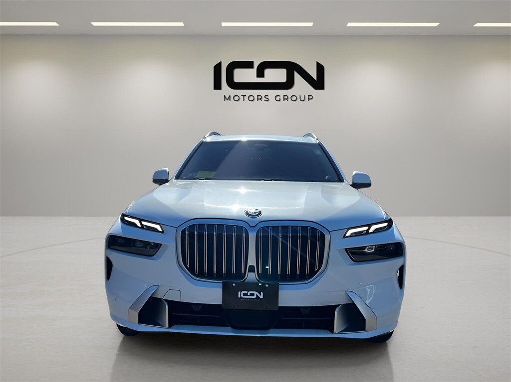 2024 Bmw X7 xDrive40i photo 2