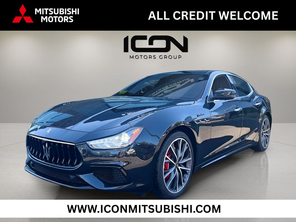 2022 Maserati Ghibli Modena Q4 AWD