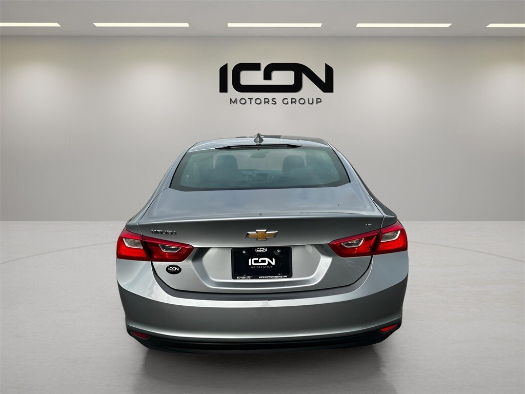2023 Chevrolet Malibu 1LT photo 3