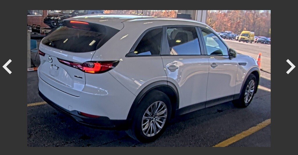 2024 Mazda CX-90 3.3 Turbo Select photo 2