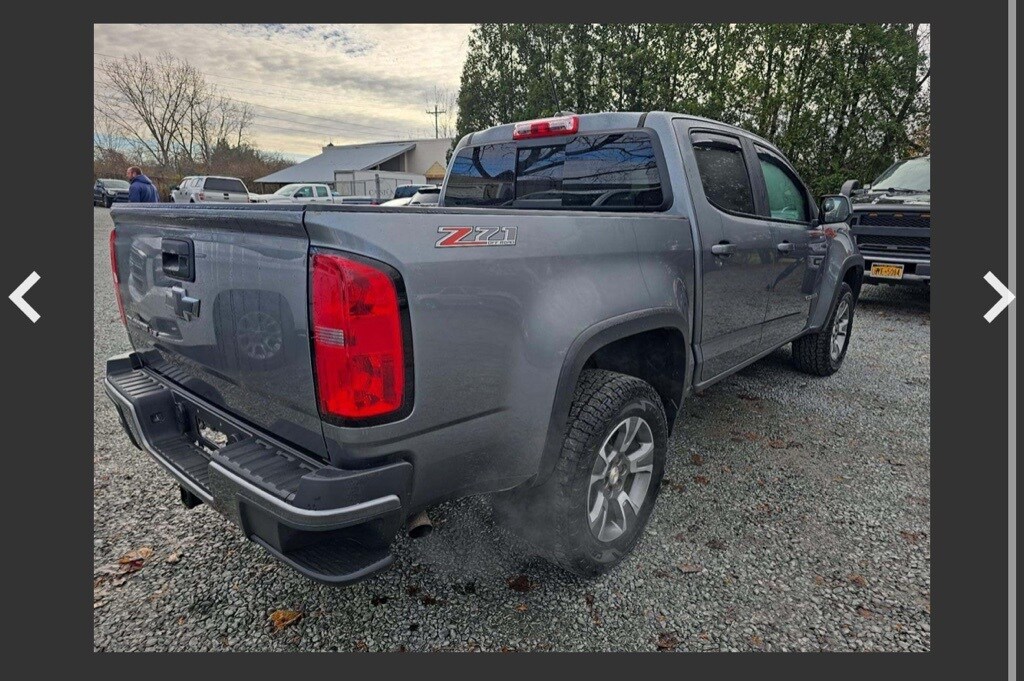 2018 Chevrolet Colorado Z71 photo 2