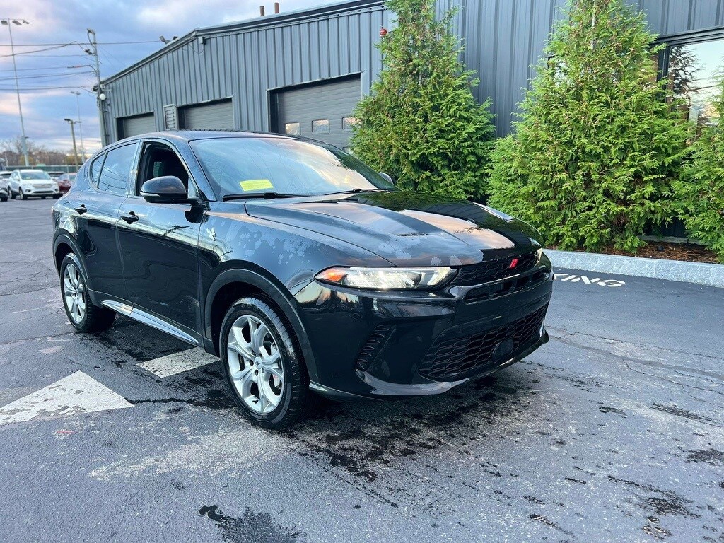 2024 Dodge Hornet R/T photo 2