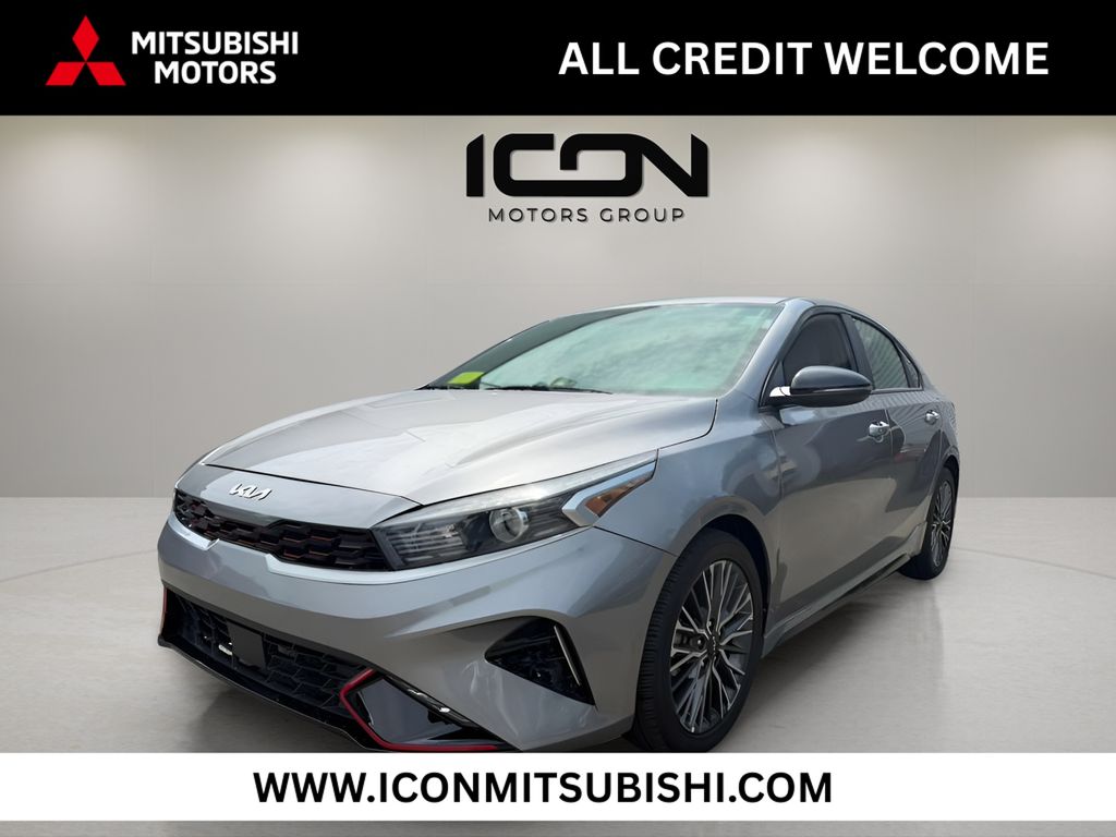 Steel Gray 2024 Kia Forte Sedan Front-Wheel Drive Continuously Variable Transmission