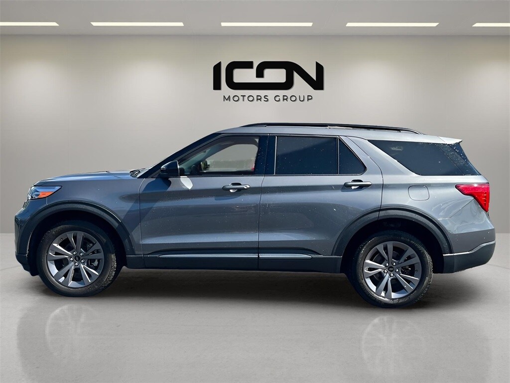2022 Ford Explorer XLT photo 4