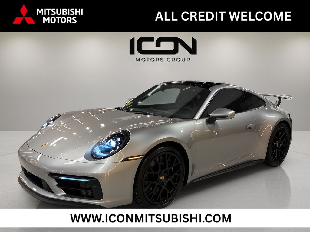 2024 Porsche 911 GTS