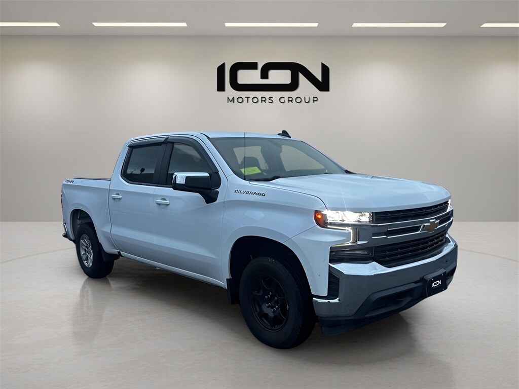 2019 Chevrolet Silverado 1500 LT photo 2
