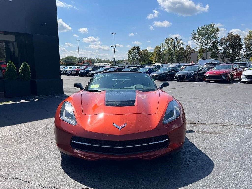 2015 Chevrolet Corvette Stingray 2LT Z51 photo 2