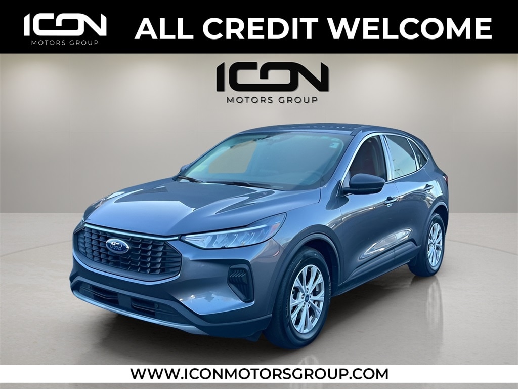 2023 Ford Escape Active's photo