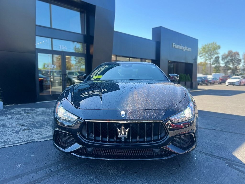 2022 Maserati Ghibli Modena Q4 photo 2