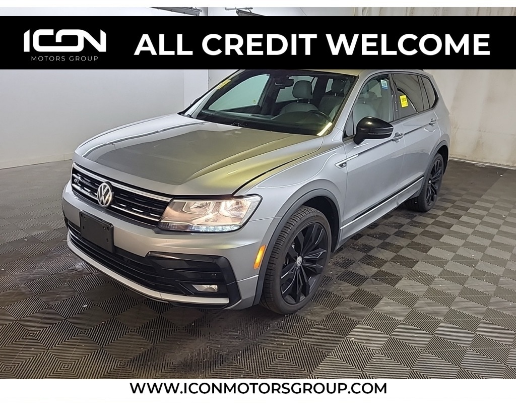 2021 Volkswagen Tiguan SE R-LINE BLACK's photo