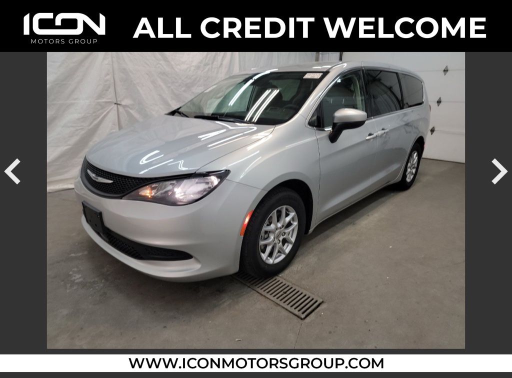 2023 Chrysler Voyager LX Van Passenger's photo