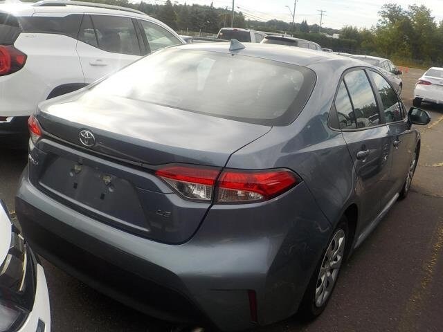 2024 Toyota Corolla LE photo 2