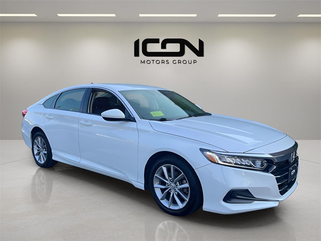 2021 Honda Accord LX 1.5T photo 3