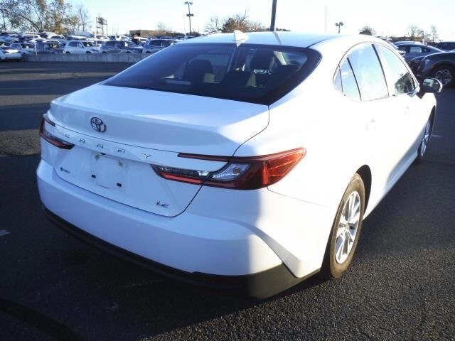 2025 Toyota Camry LE photo 2