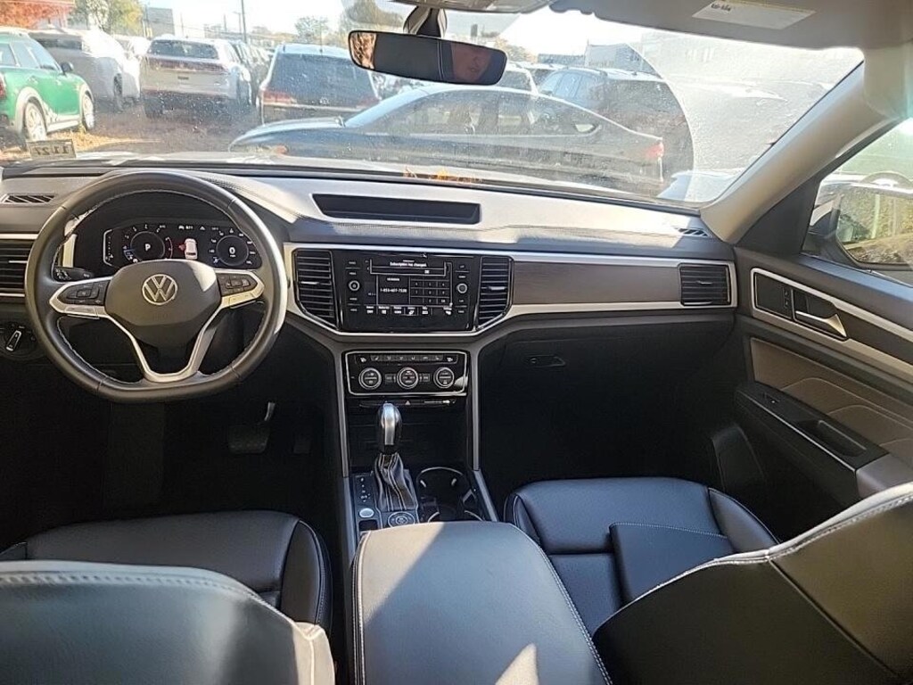 Used 2023 Volkswagen Atlas 3.6L V6 SE w/Technology SUV