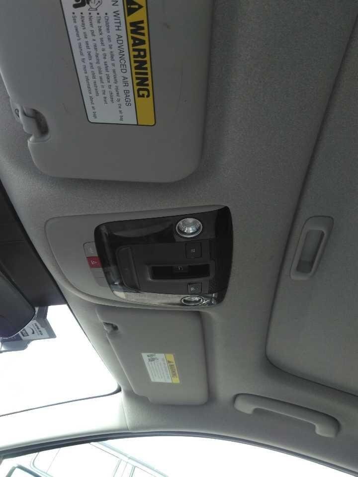 2023 Kia Niro SX Touring photo 4