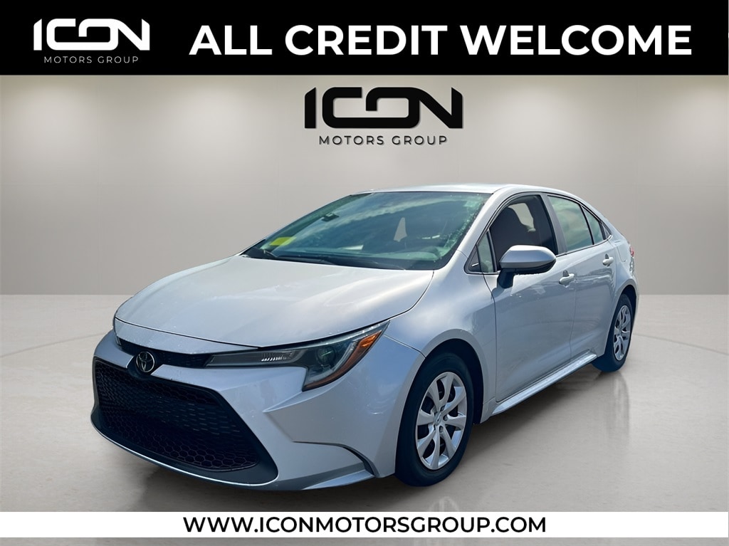 2021 Toyota Corolla LE's photo