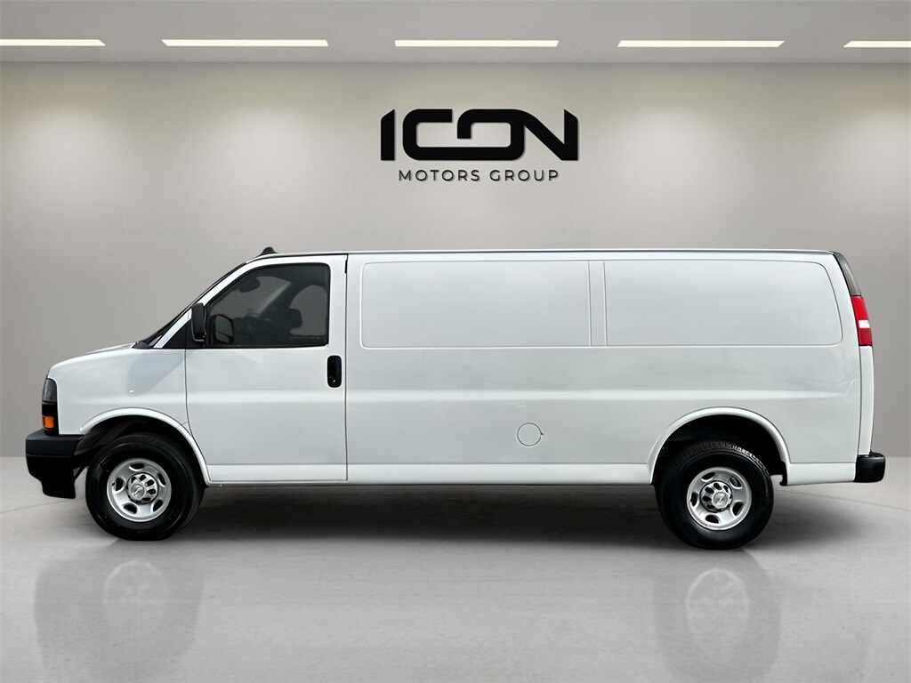 2023 Chevrolet Express 2500 Work Van photo 2