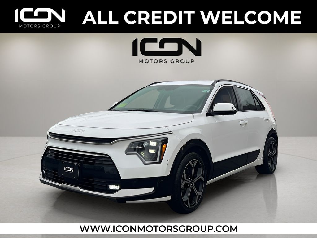 2023 Kia Niro SX Touring's photo