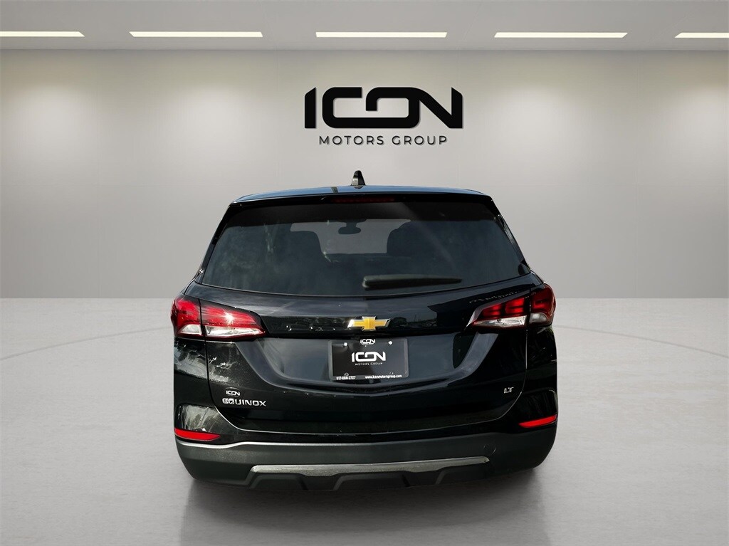 2023 Chevrolet Equinox LT photo 3