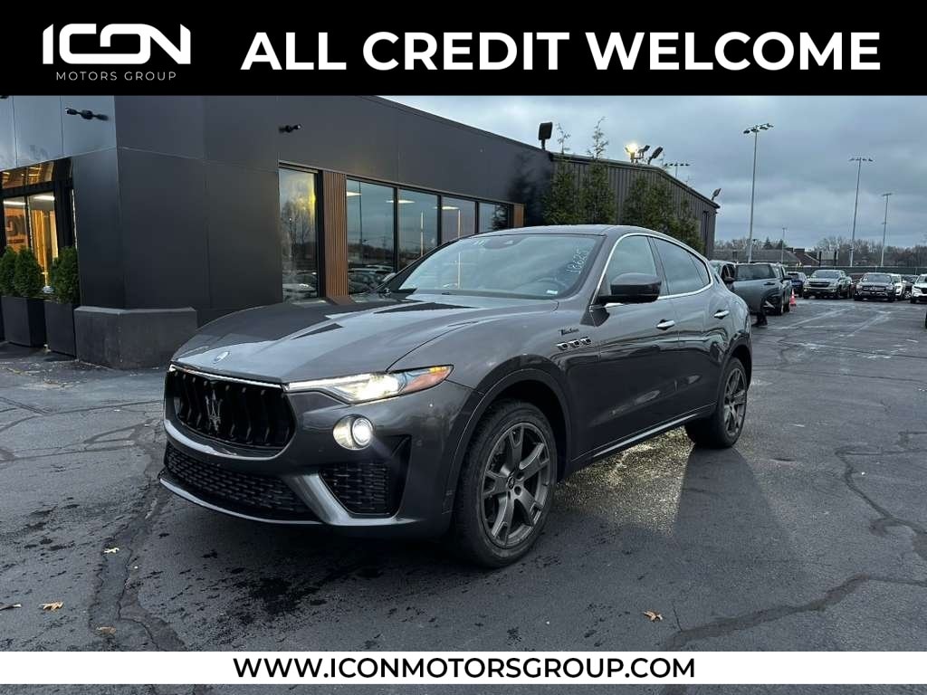 2023 Maserati Levante Modena's photo