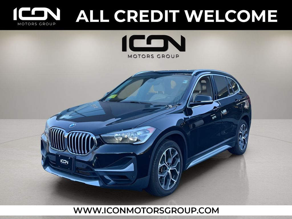 2022 BMW X1 28i's photo