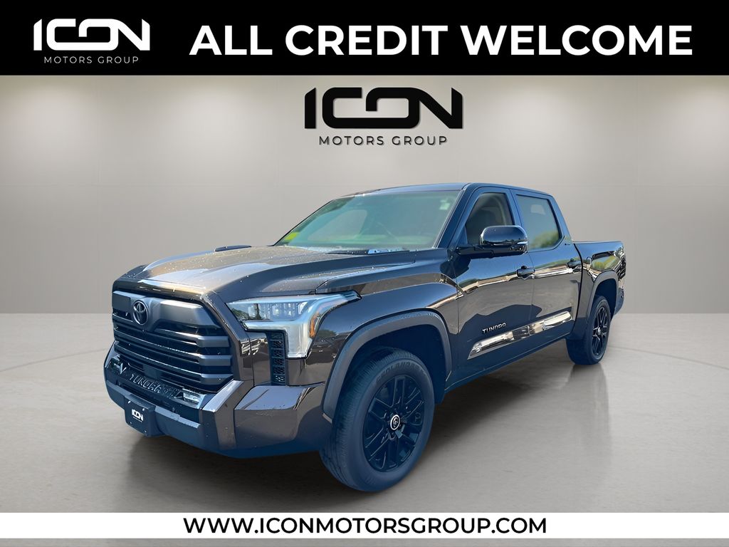 2024 Toyota Tundra Limited's photo