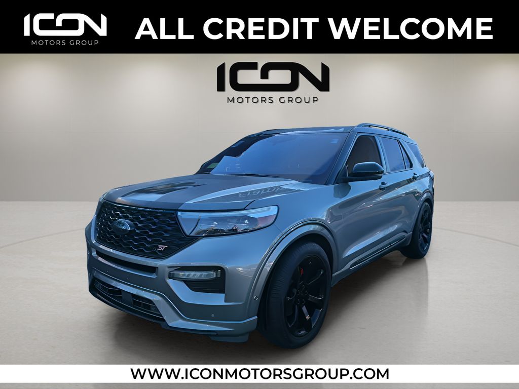 2020 Ford Explorer ST's photo