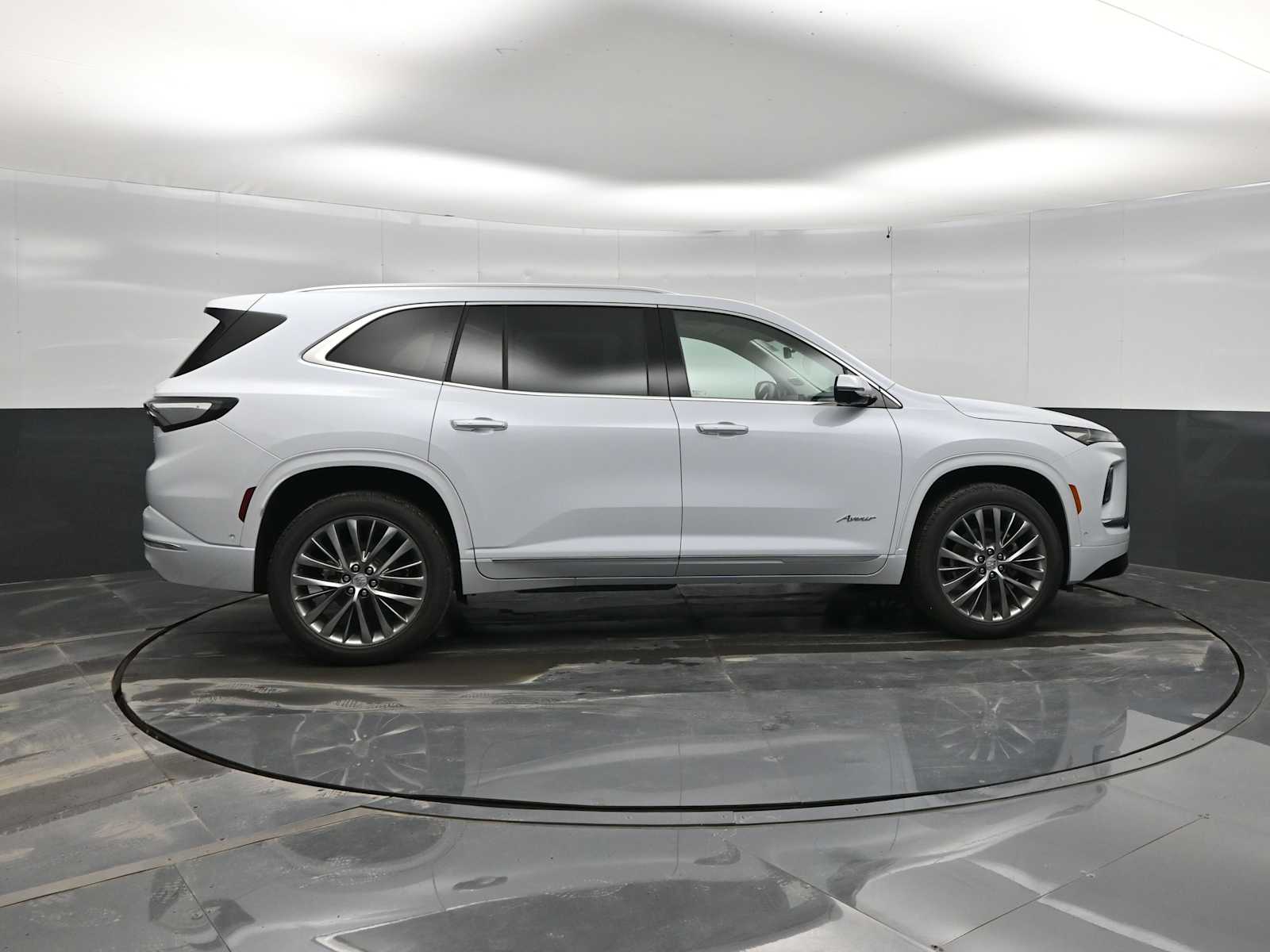 2026 Buick Enclave Avenir - Photo 9