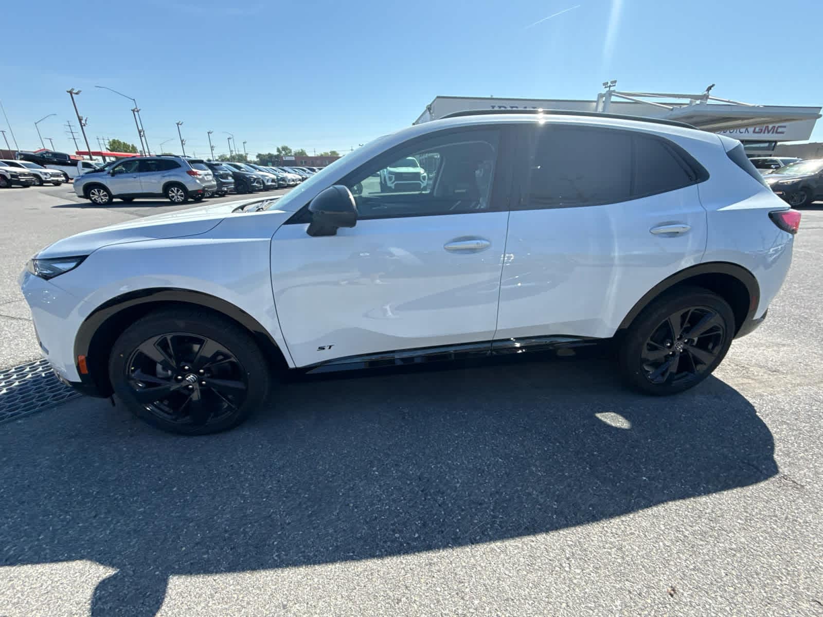 2026 Buick Envision Sport Touring - Photo 3
