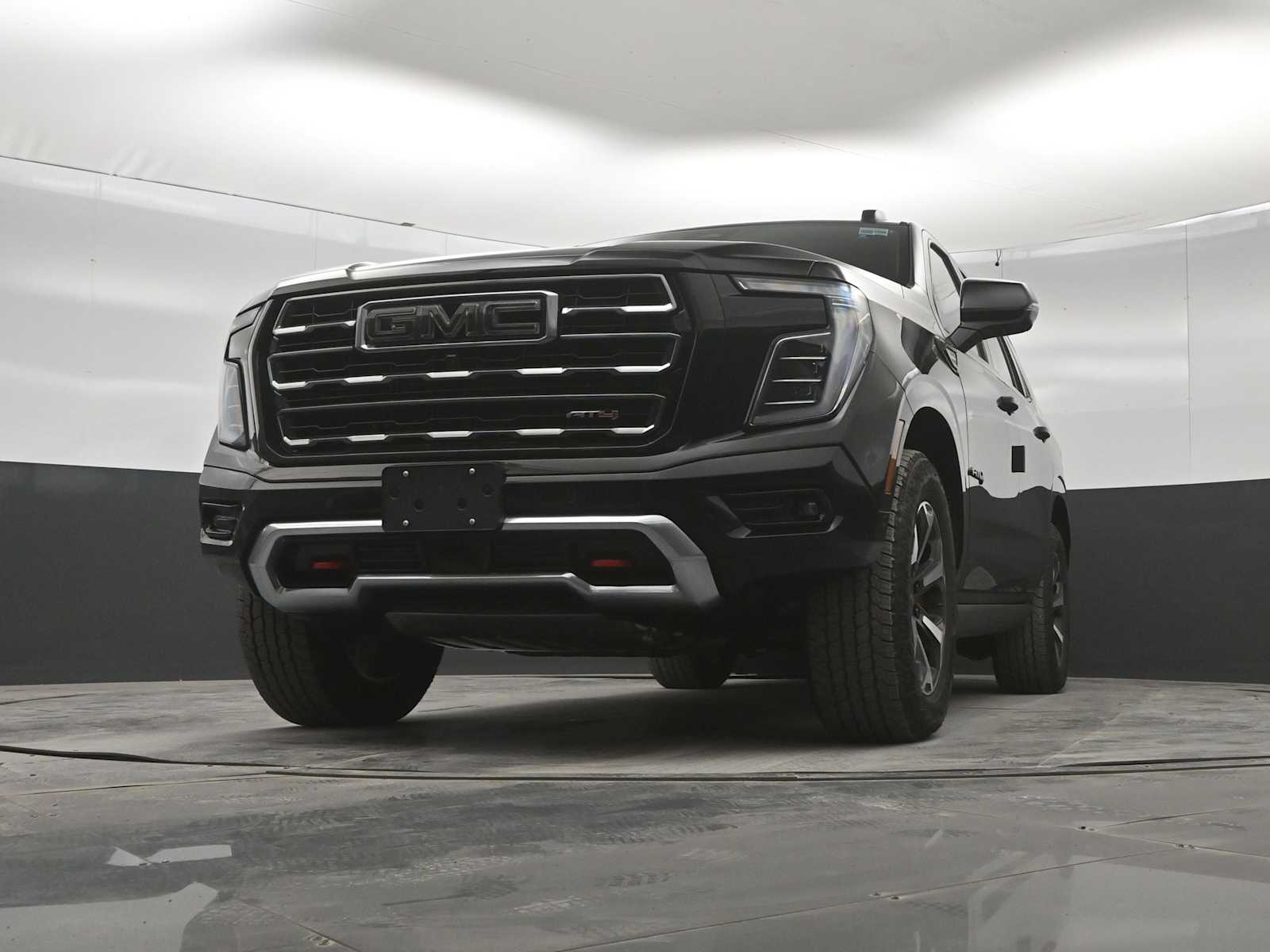 2026 GMC Yukon AT4 - Photo 34