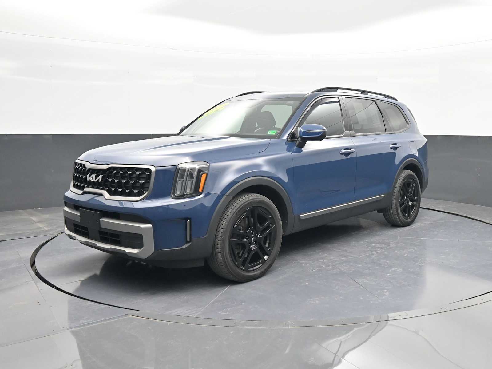 2023 Kia Telluride EX X-Line's photo